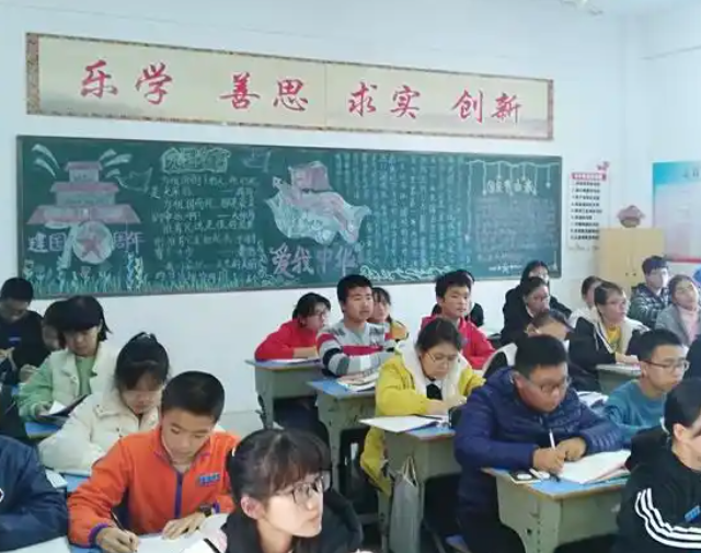 优质课程互通尽力打造民办校园跨区域深度协作的标杆与样板
